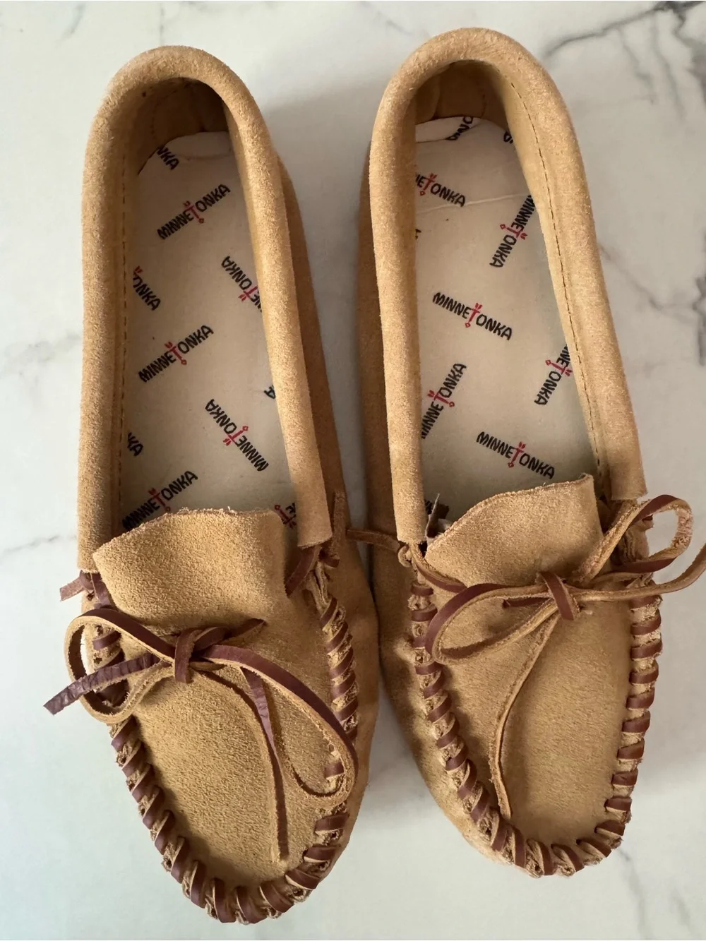 Minnetonka Men’s Softsole Laced Moccasins Tan • Size 8 New Without Box